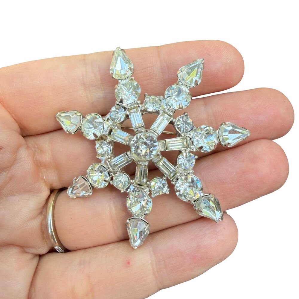 Vintage Rhinestone Starburst Snowflake Brooch Silver Tone Pin 1950s Estate